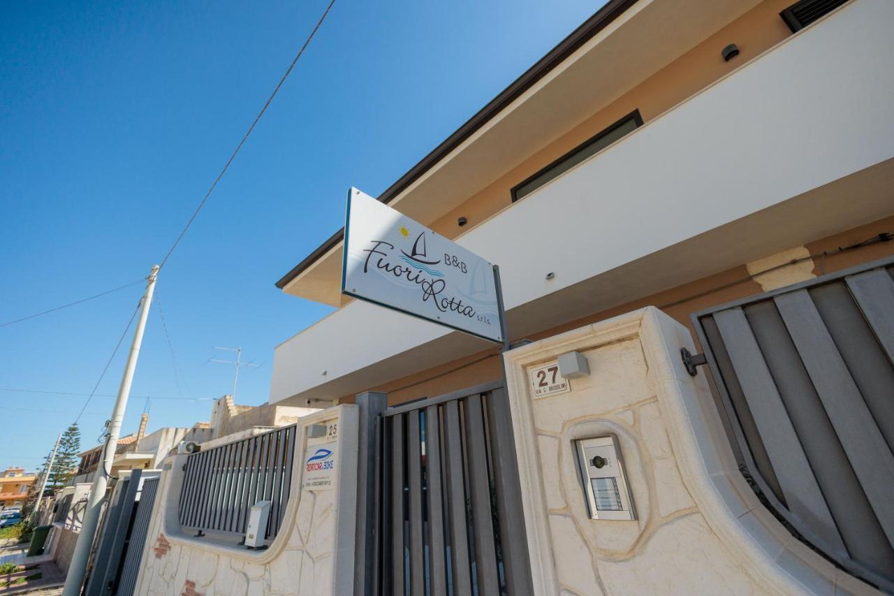Fuori Rotta Hotel Avola Ngoại thất bức ảnh